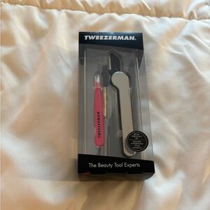 Tweezerman Brow Essential Set - New in Box - Never Used